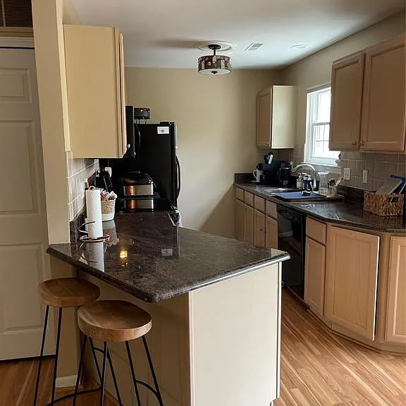 1572 Maryland Club Dr — Photo 8