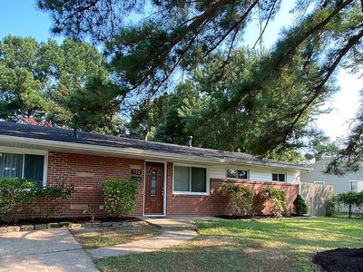 752 Lynch Ln, Virginia Beach, VA, 23455