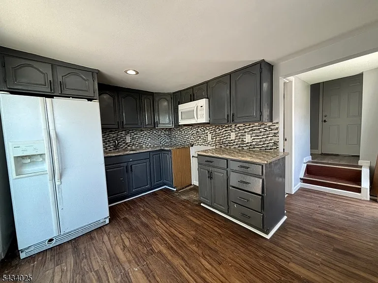 353 Fay Ave #2 — Photo 2