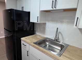2046 W Market St, Akron, OH 44313