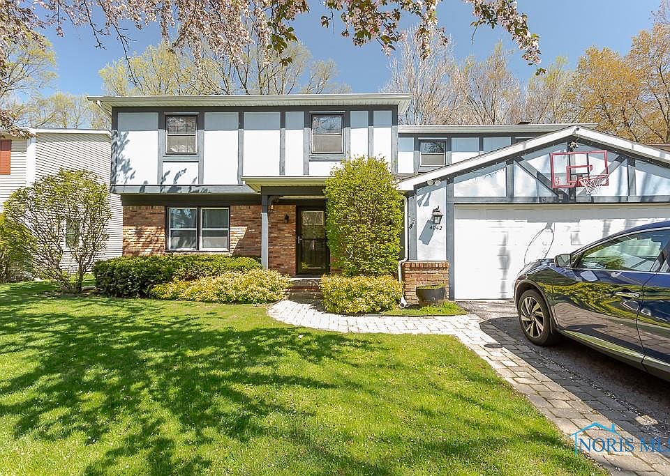 1st image of 4042 Pinecrest Dr
