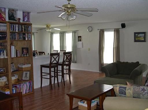 Den/Family/Great Room