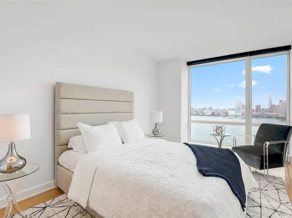 2 2nd Street image 12 of 28