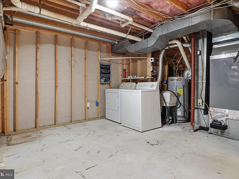 10617 Wheatley St — Photo 18