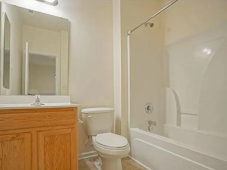 6502 Margaret Ct — Photo 10