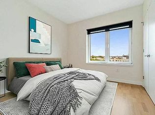 31-57 31st St #623, Astoria, NY 11106