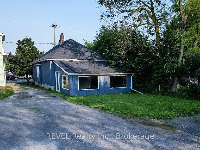 50 Pelham Rd — Photo 37