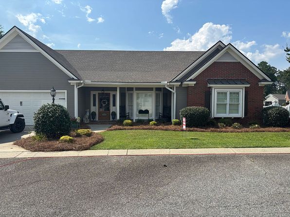 3200 Ridgefield Ln