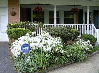 12012 Augusta Dr, Glenn Dale, MD 20769