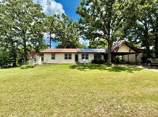 651 Plainview Dr, Houston, MO 65483