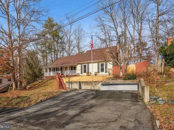 2018 Victoria Dr, Stafford, VA 22554