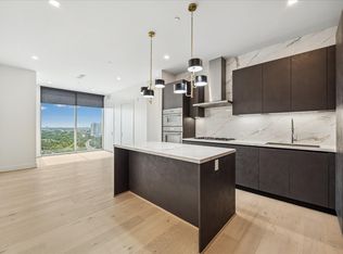 1711 Allen Pkwy #1702, Houston, TX 77019