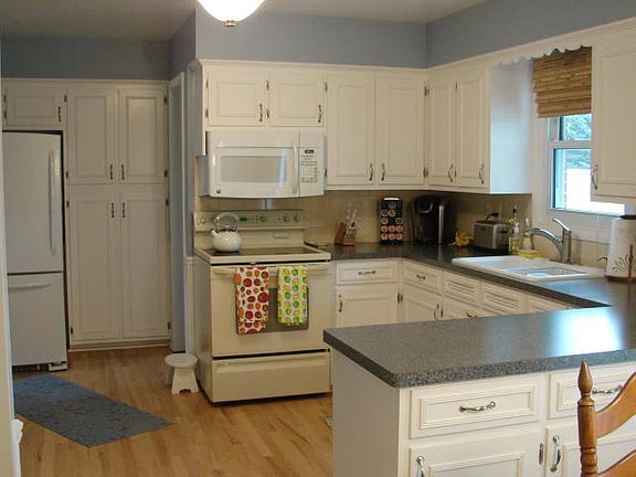 5th image of 7696 Foxwood St