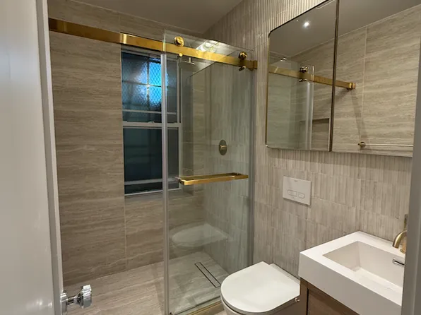 241 West 13th Street image 6 of 6