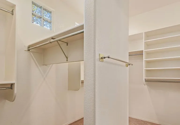 17806 N Becke Ln — Photo 28