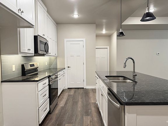 4th image of 6616 Bent Wood Villas Dr #A