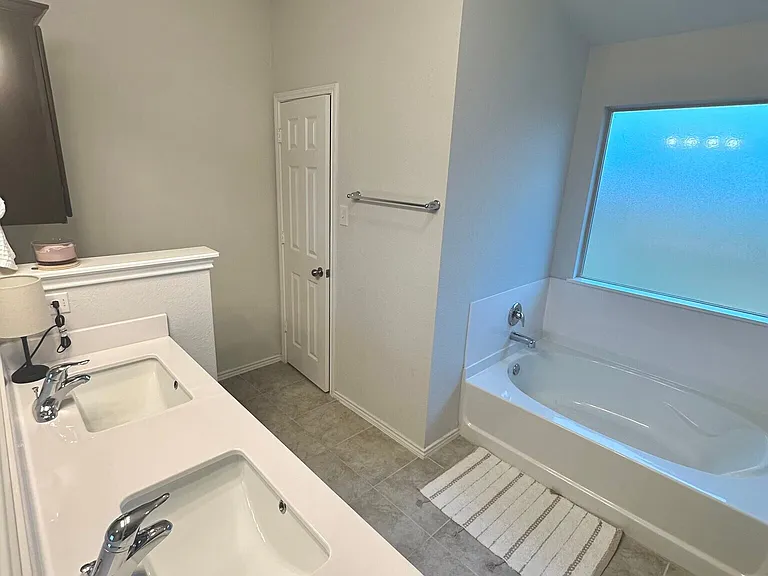 2609 Creekside Hills Blvd — Photo 6