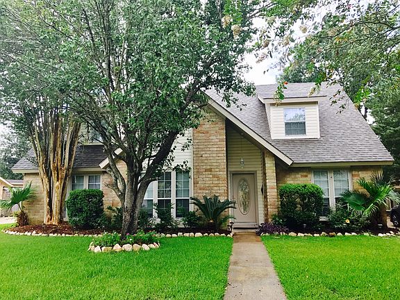 3rd image of 21131 Park Royale Dr