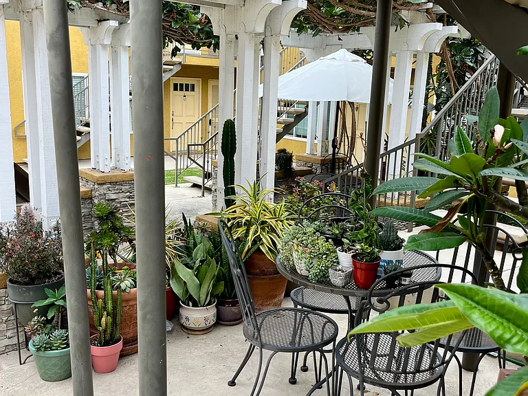 Shared courtyard with ample seating and peaceful setting