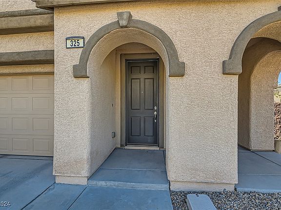 4th image of 325 Morro Dunes Ave
