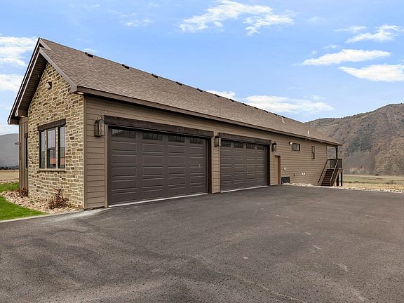 5th image of 3925 Utah Dr
