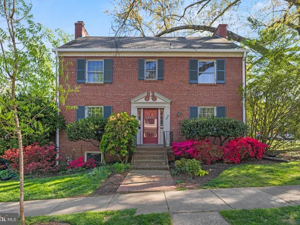 3226 Northampton St NW, Washington, DC 20015