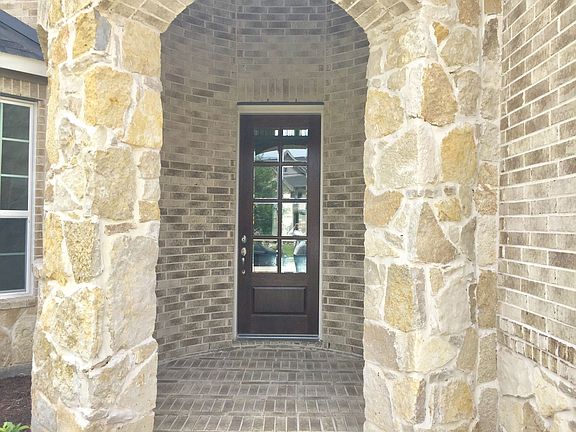 4th image of 2110 Partridgeberry Ln