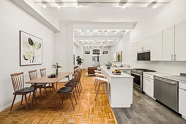 310 East 46th Street, #4E