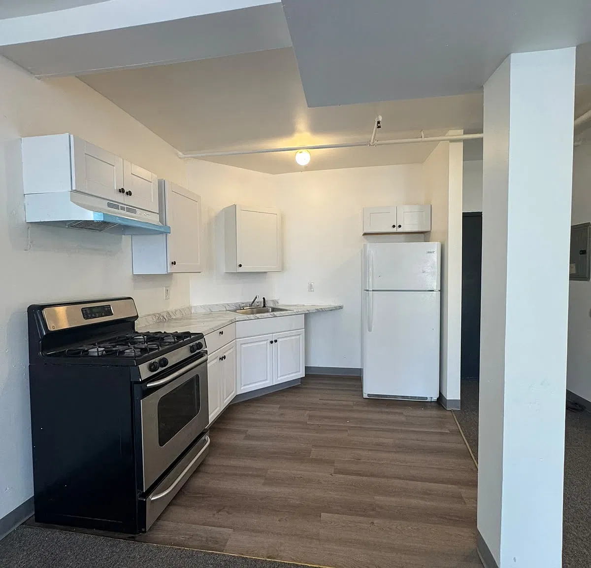 Park Ave Apartments — Photo 2