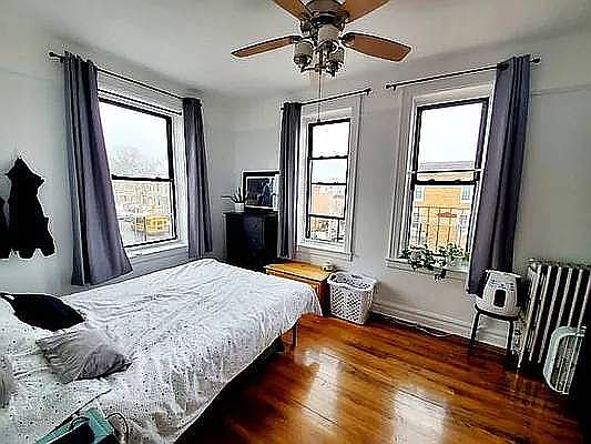 4th image of 601 40th St APT A1