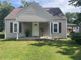 1037 W Walnut St, Brownstown, IN 47220