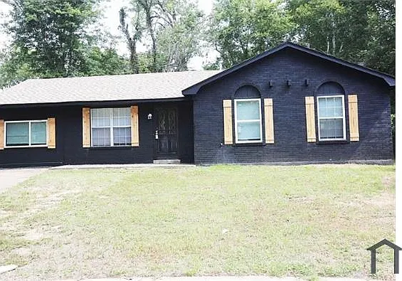 850 Carol Ann Cv