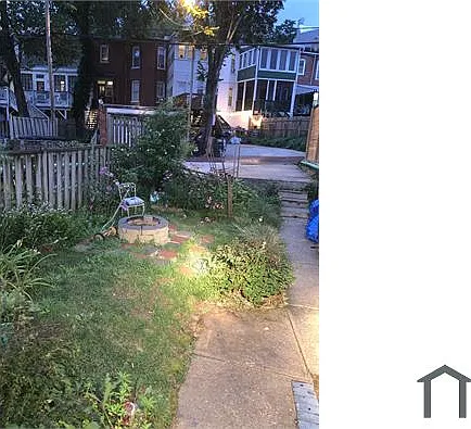 135 Adams St NW — Photo 24