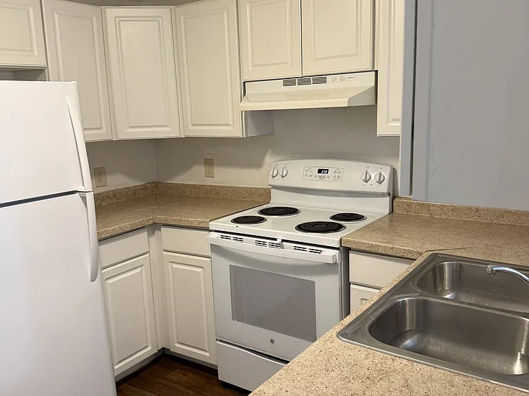 5009 Hoagland Ave — Photo 6