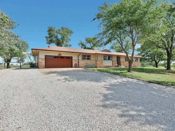 16808 NE 20th St, Cheney, KS 67025
