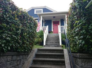 7010 Palatine Ave N, Seattle, WA 98103