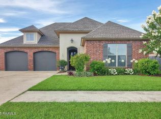204 Copper Ridge Dr, Youngsville, LA 70592