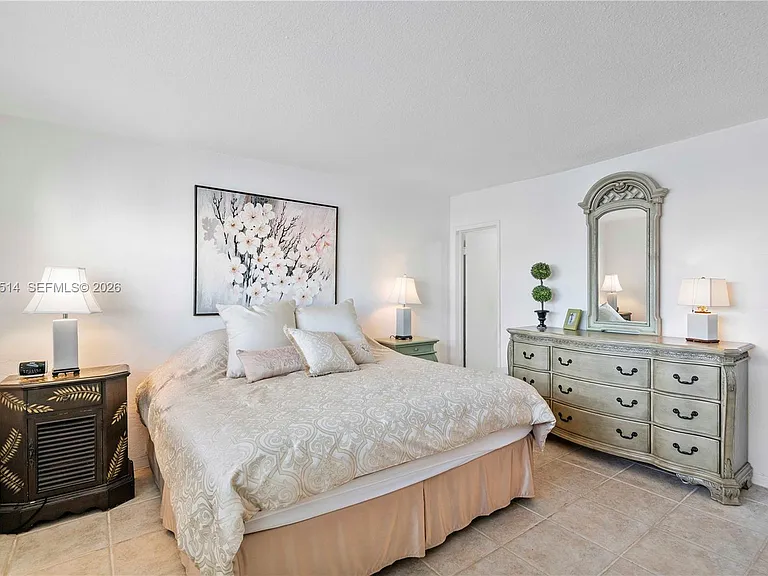 2600 Diana Dr #311 — Photo 14