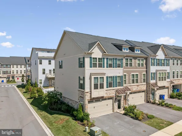 6120 Aster View Ln, Frederick, MD 21703