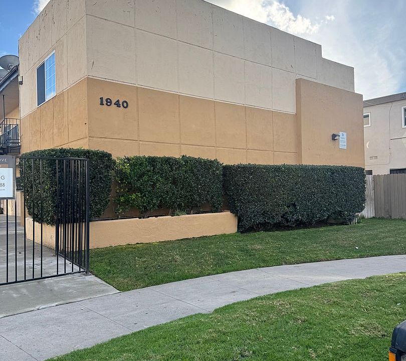 1st image of 1940 E Wilson Ave APT 8
