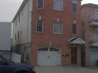 71 Logan Ave, Jersey City, NJ 07306