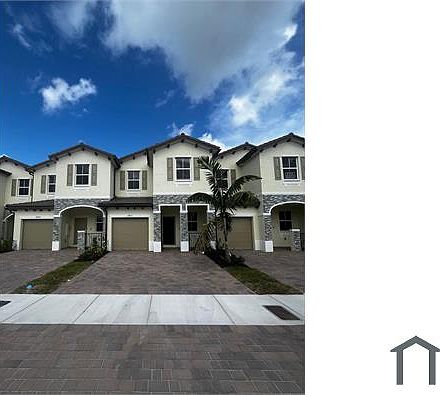 3rd image of 2813 SE 25th Ave #2813