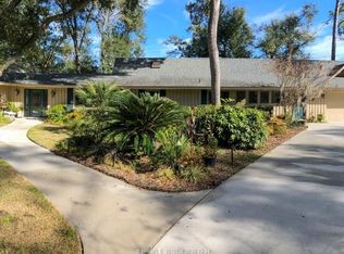18 Sherman Dr, Hilton Head Island, SC 29928
