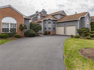 22 Inverness Ct, Monroe Township, NJ 08831