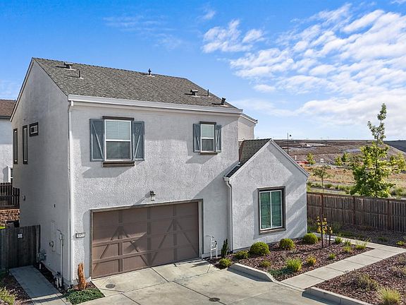 3rd image of 3320 Sunny Gate Ln