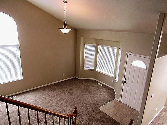 5th image of 6060 Castle Park Ln