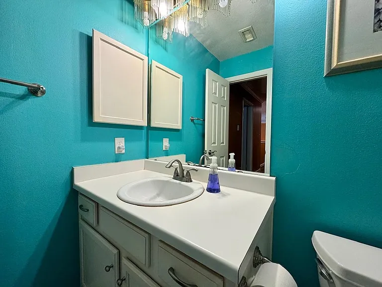 9303 Bent Spur Ln — Photo 32