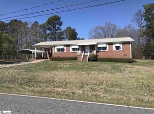 105 McEdco Rd, Woodruff, SC 29388