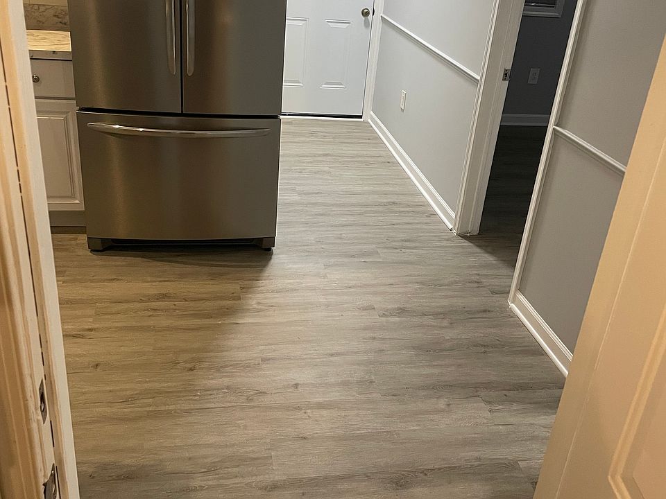 1st image of 510 Longwood Dr