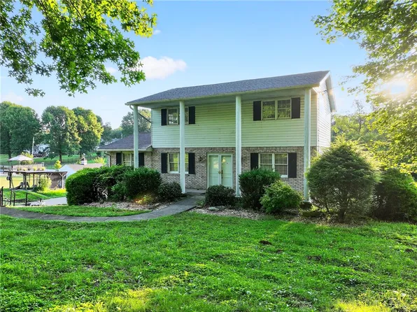 135 Willow St, Brownsville, PA 15417